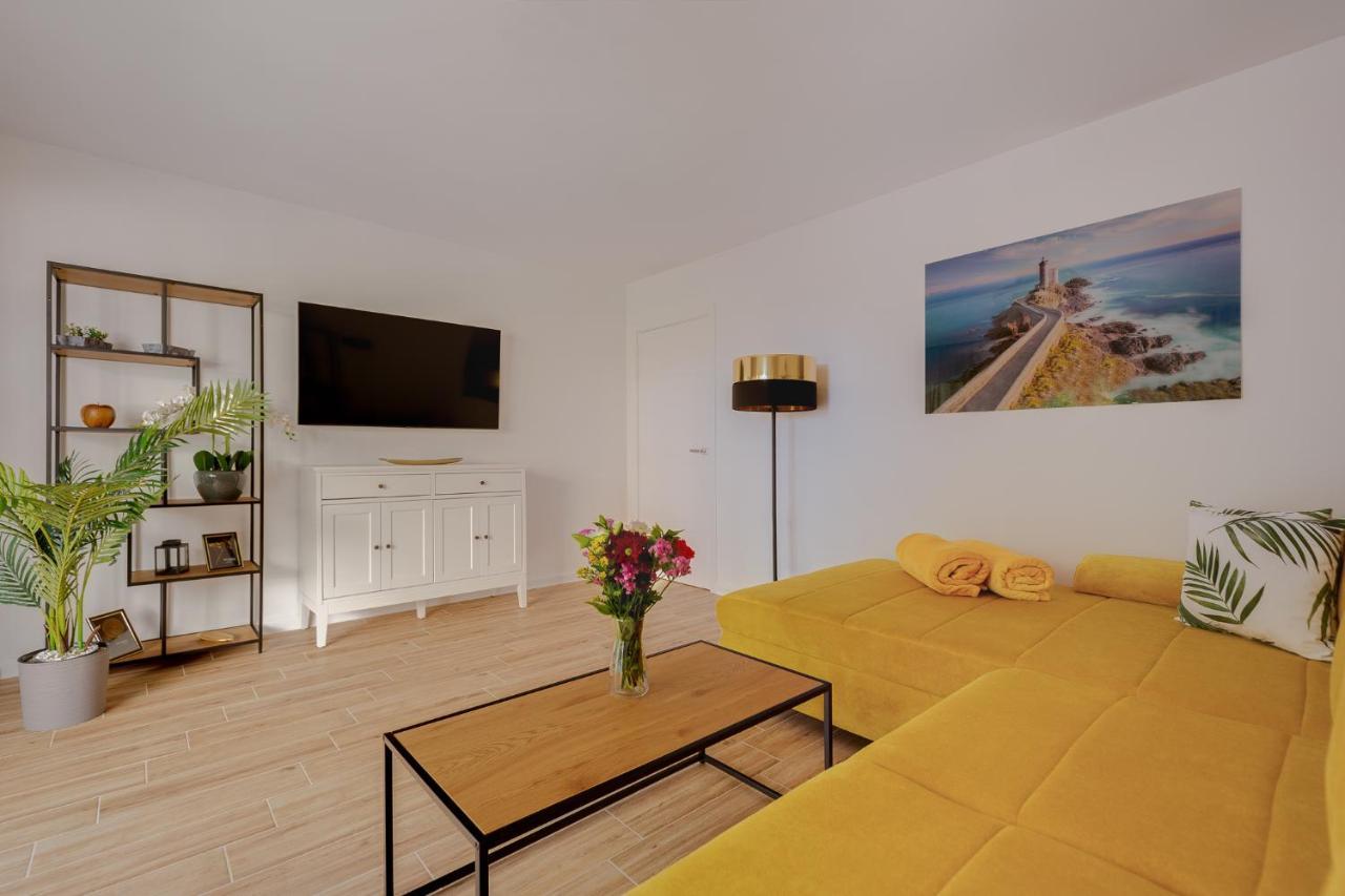 Apartament Palm Beach-El Palmeral Torrevieja Exterior photo